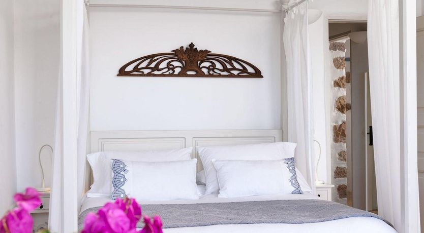 Photo of A Vision in White