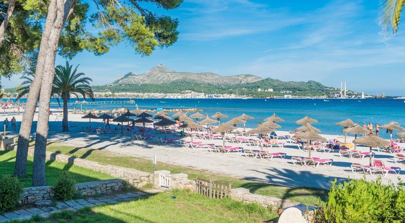 Photo of Gateway to the Beach