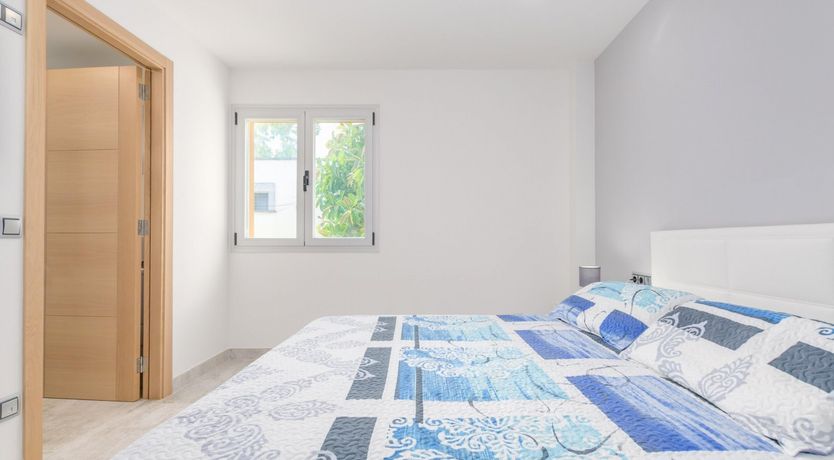 Photo of Gateway to the Beach