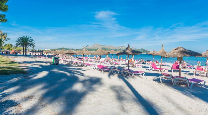 Photo of Gateway to the Beach