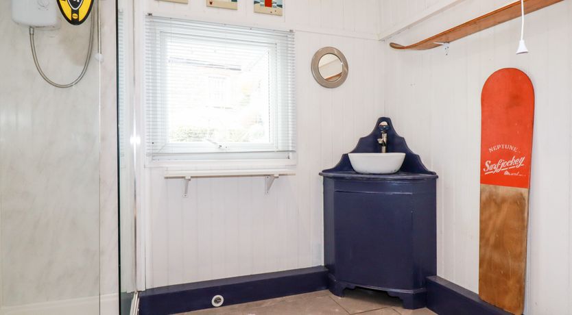 Photo of The Moonbeach Cabin