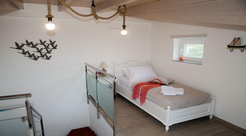 Photo of Sitia Pretty