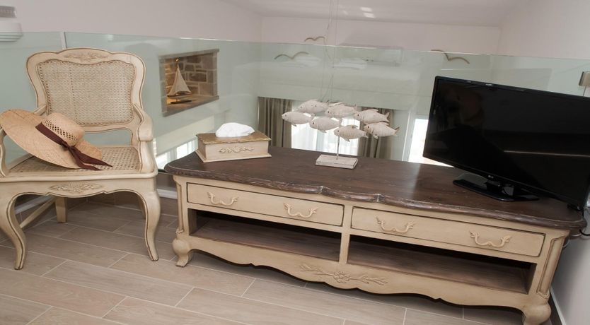 Photo of Sitia Pretty