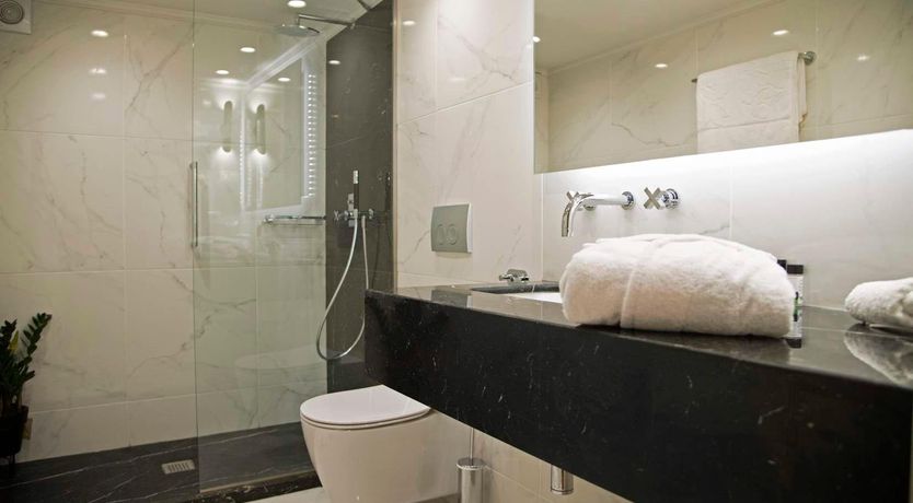 Photo of Acropolis Rise