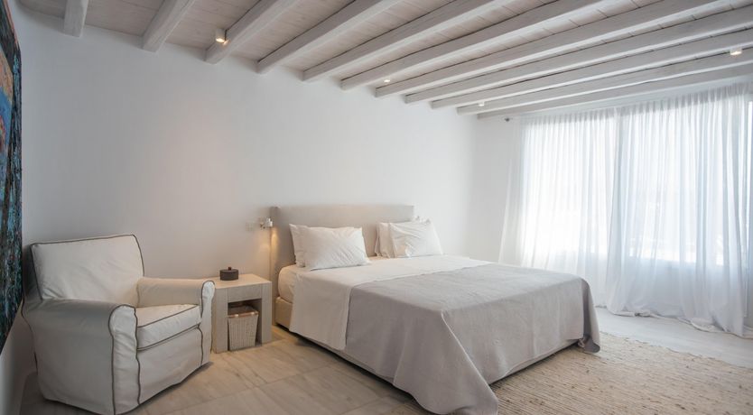 Photo of Kalokaíri Mantra