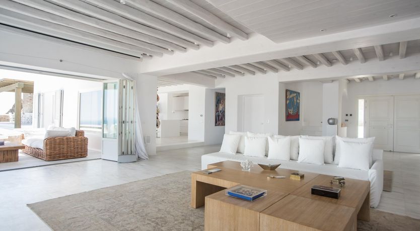 Photo of Kalokaíri Mantra