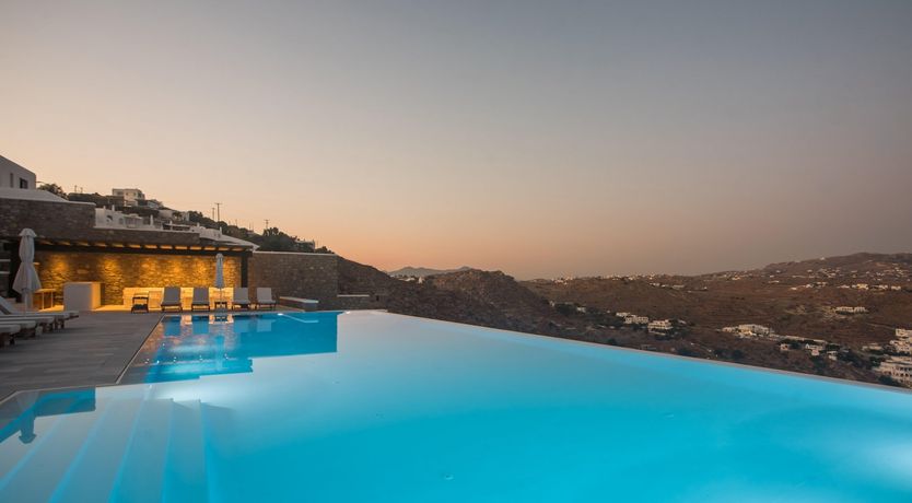 Photo of Kalokaíri Mantra