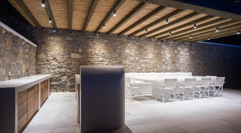 Photo of Kalokaíri Mantra