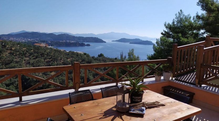 Photo of Island Views