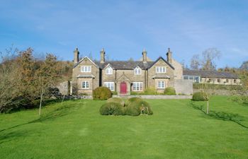 Rewild At Heart Holiday Cottage