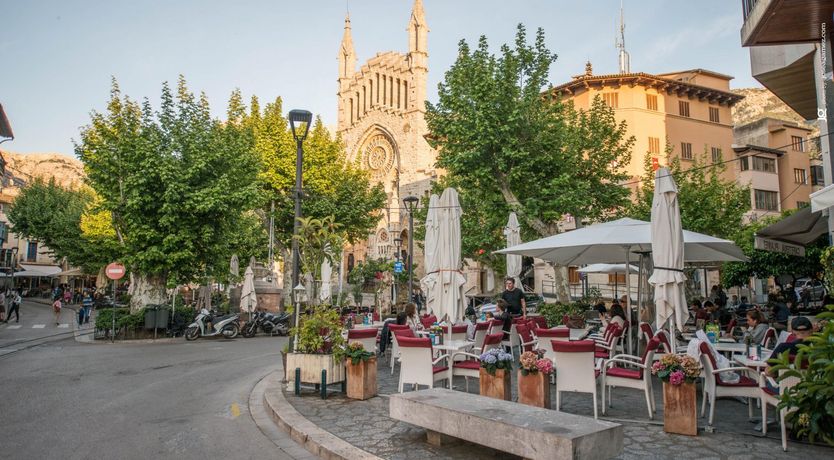 Photo of Palatial Dream