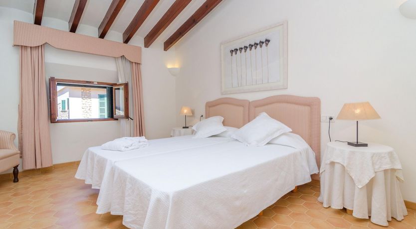 Photo of Palatial Dream