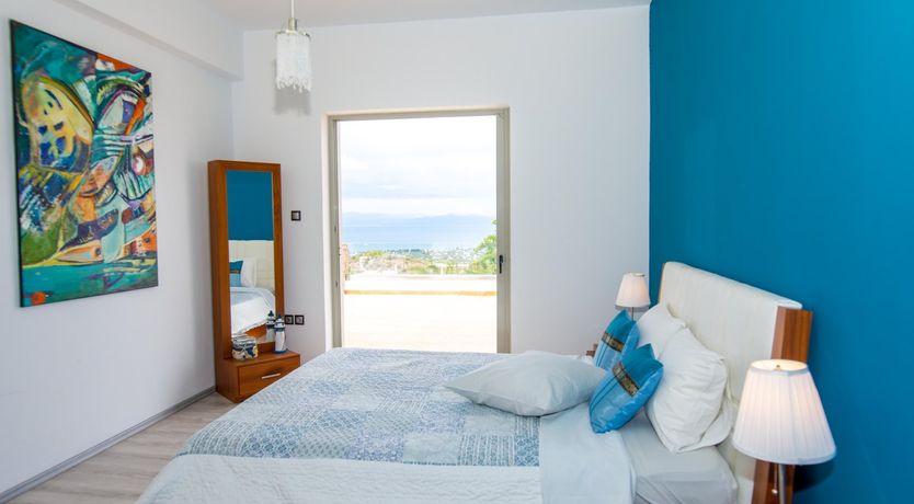 Photo of Far And Wide