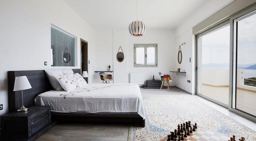 Photo of Far And Wide