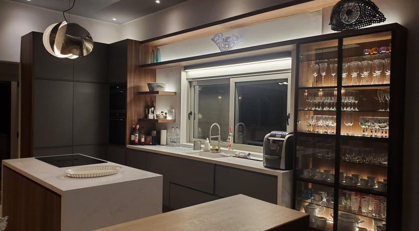 Photo of Far And Wide