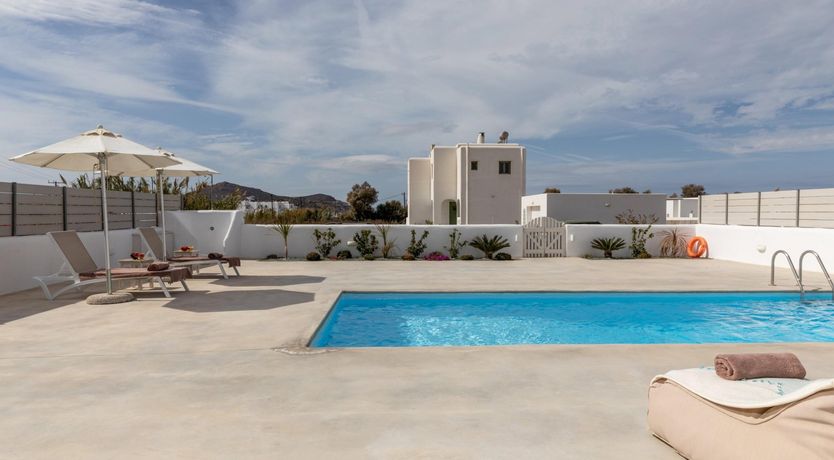 Photo of Dionysus & Ariadne