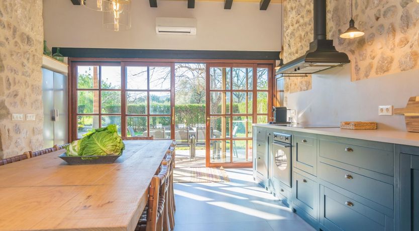 Photo of Alcoves & Archways