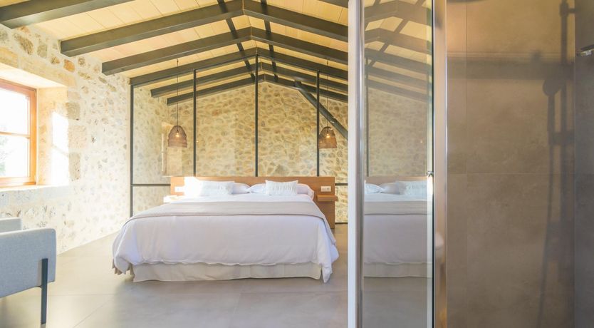 Photo of Alcoves & Archways