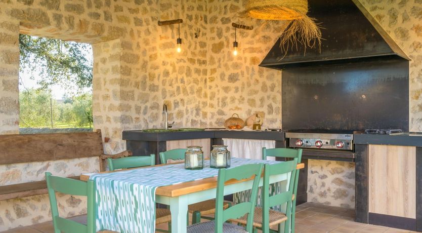 Photo of Alcoves & Archways