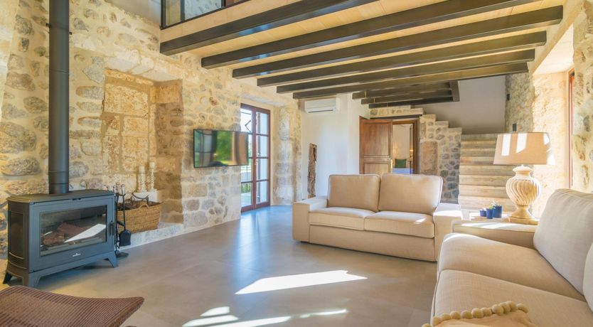 Photo of Alcoves & Archways