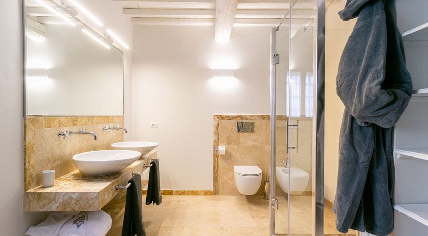 Photo of The Olive Stone