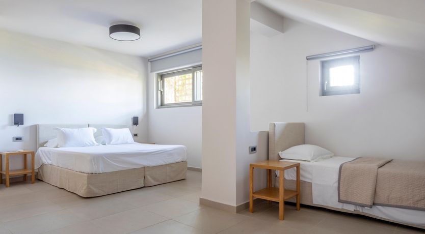 Photo of Escape to the Cove