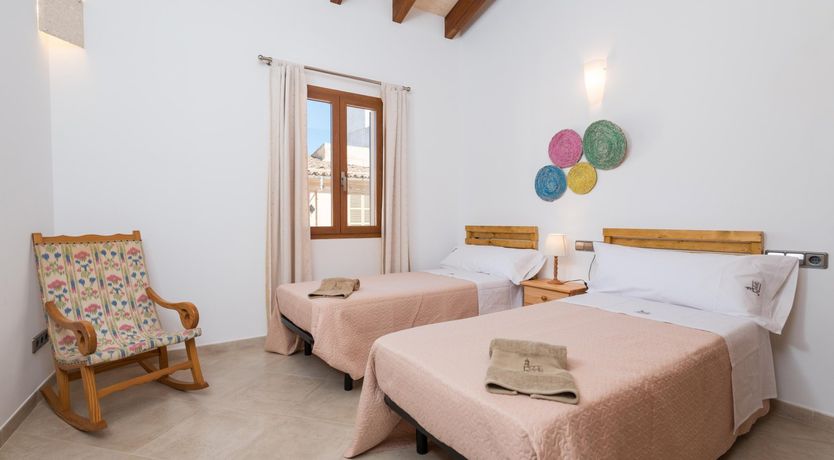 Photo of Fig & Honey