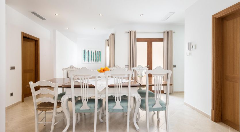 Photo of Fig & Honey