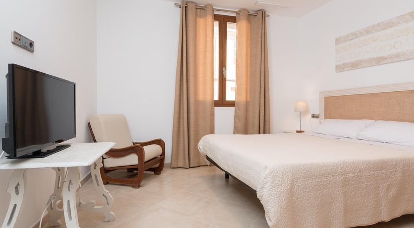 Photo of Fig & Honey