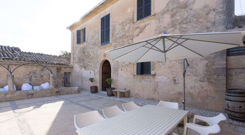 Photo of Needle In The Hay