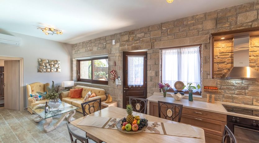 Photo of Lemon Squeezy