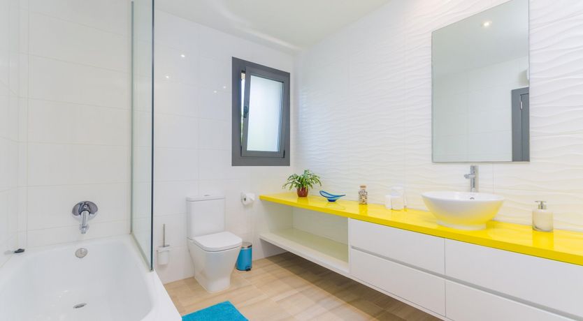 Photo of Gaze Into Cyan