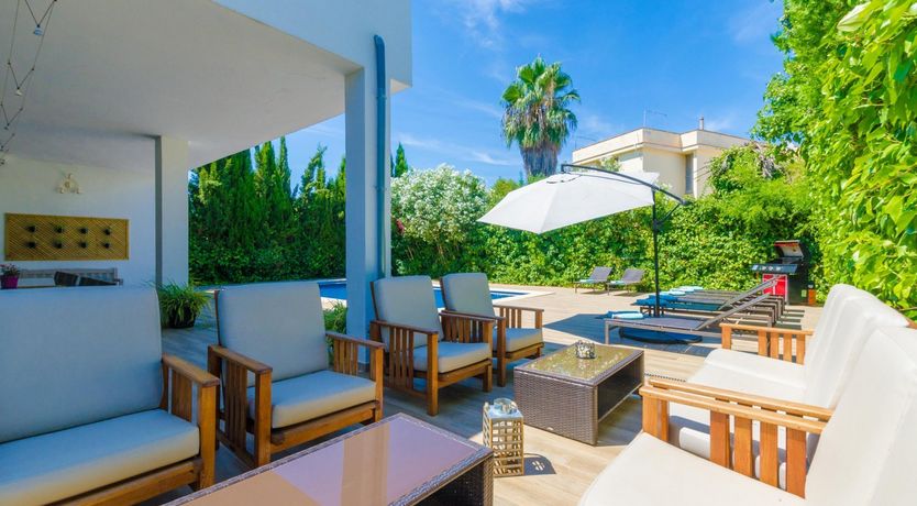 Photo of Gaze Into Cyan