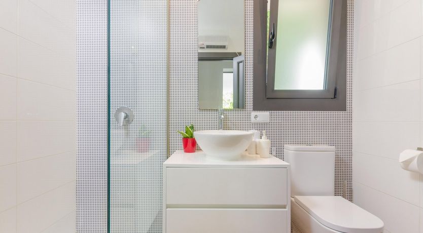 Photo of Gaze Into Cyan