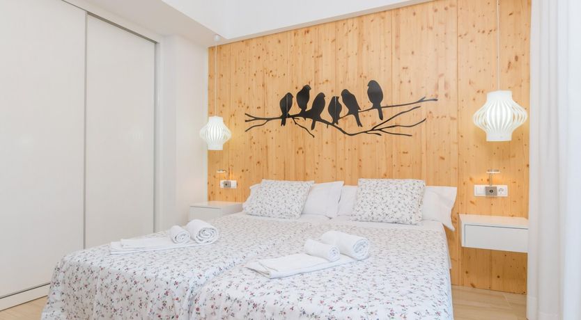 Photo of Gaze Into Cyan