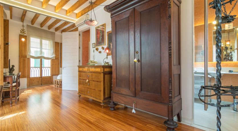 Photo of Cabinet of Curiosities