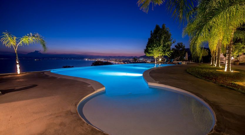 Photo of Dazzling Horizon