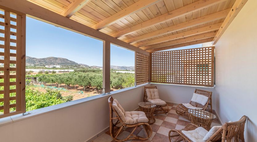 Photo of Arokaria Adagio