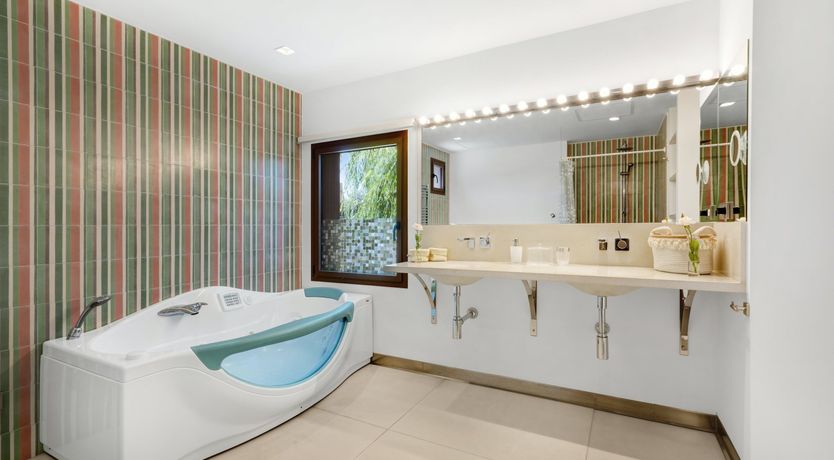 Photo of Palma Nirvana