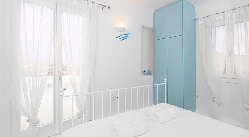 Photo of Walls Of Sunshine