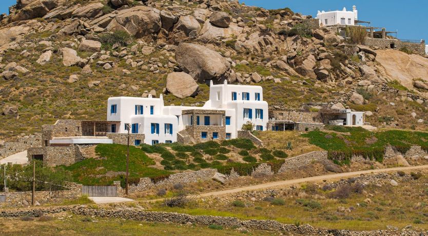 Photo of Walls Of Sunshine