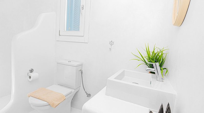 Photo of Walls Of Sunshine