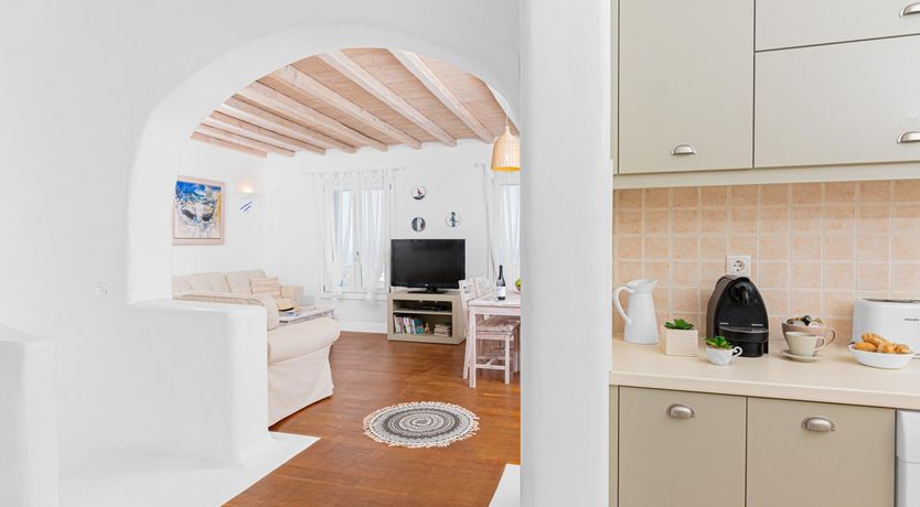 Photo of Walls Of Sunshine