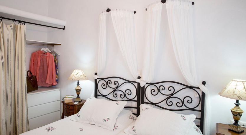 Photo of Seawardly Skies