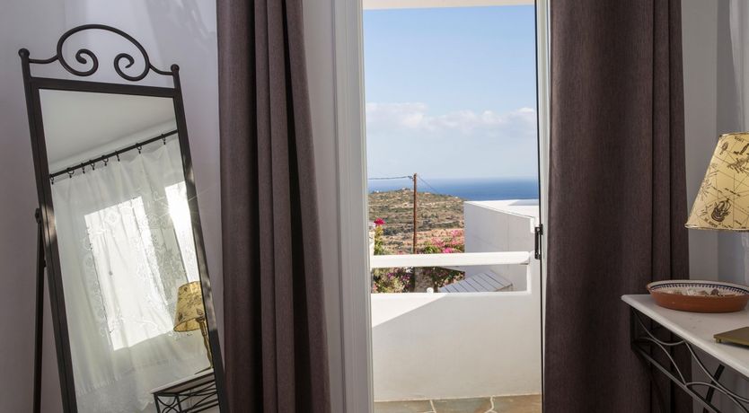 Photo of Seawardly Skies