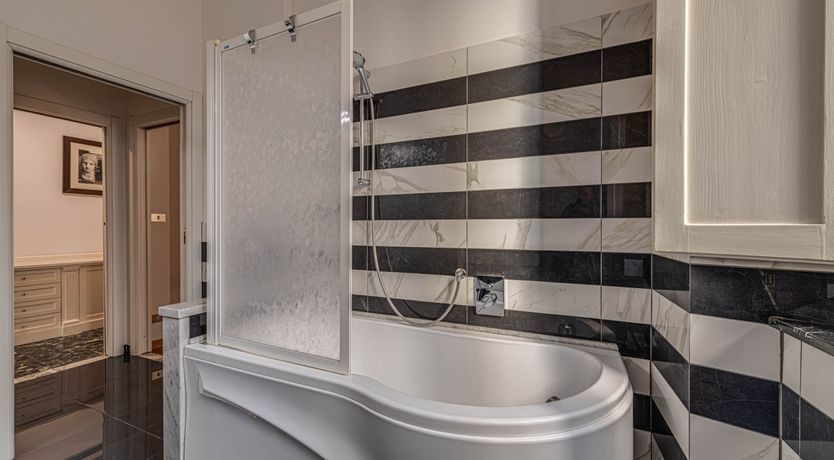 Photo of A Window On Florence