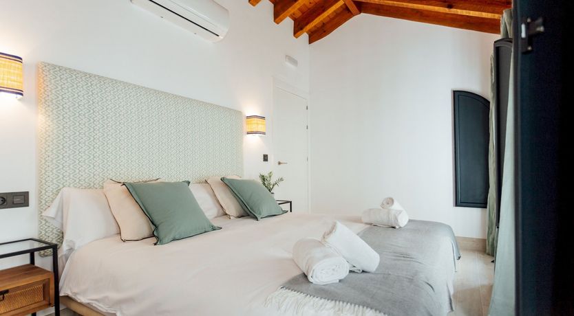 Photo of From Here to Salvador