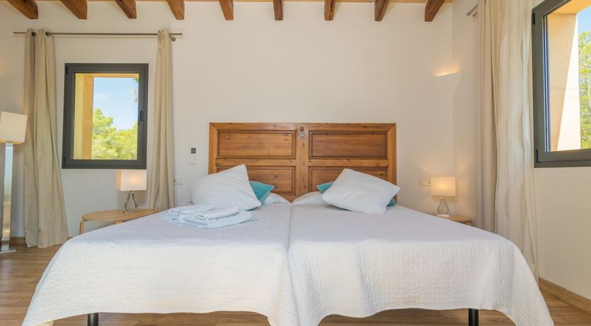 Photo of Meet Me at Midnight