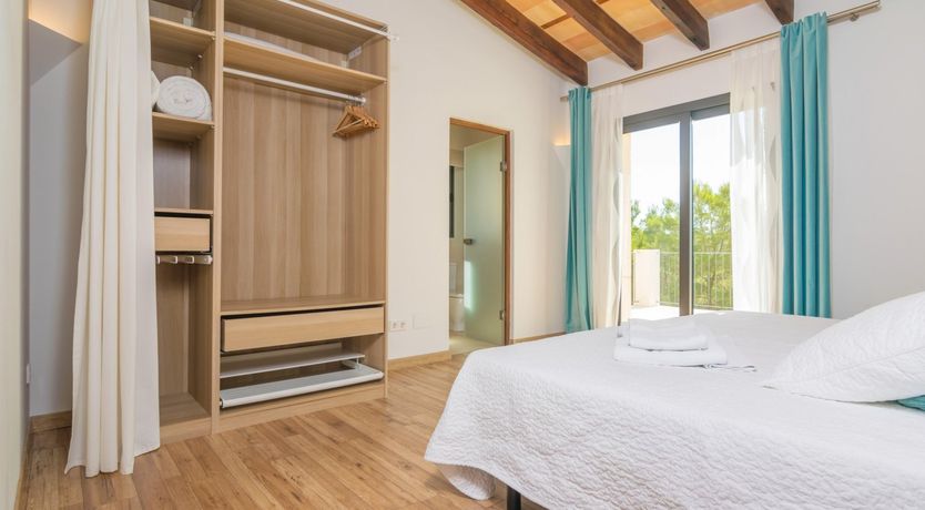 Photo of Meet Me at Midnight