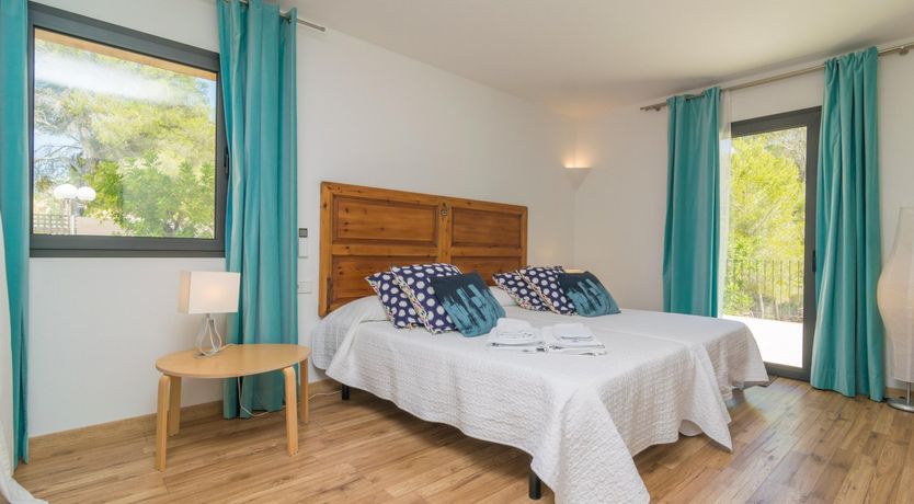 Photo of Meet Me at Midnight